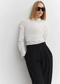 Wide leg pleated pants
