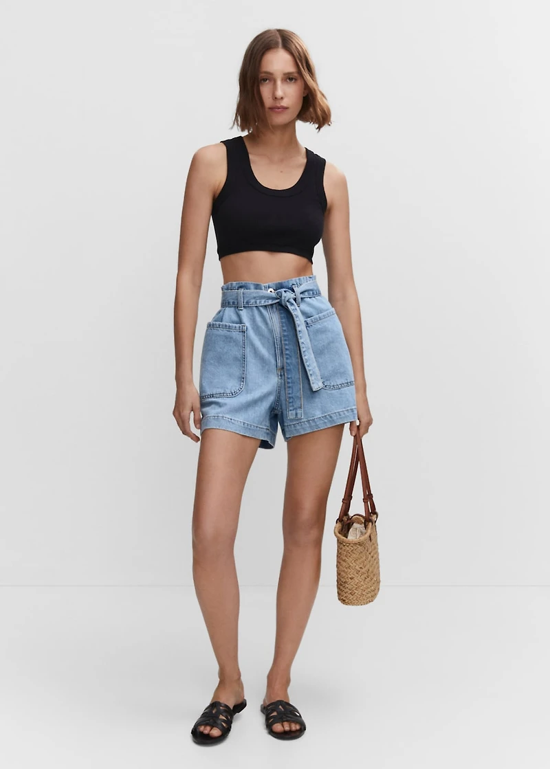 Paperbag shorts with belt