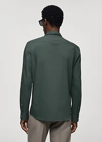 Overshirt with stretch-fabric pockets