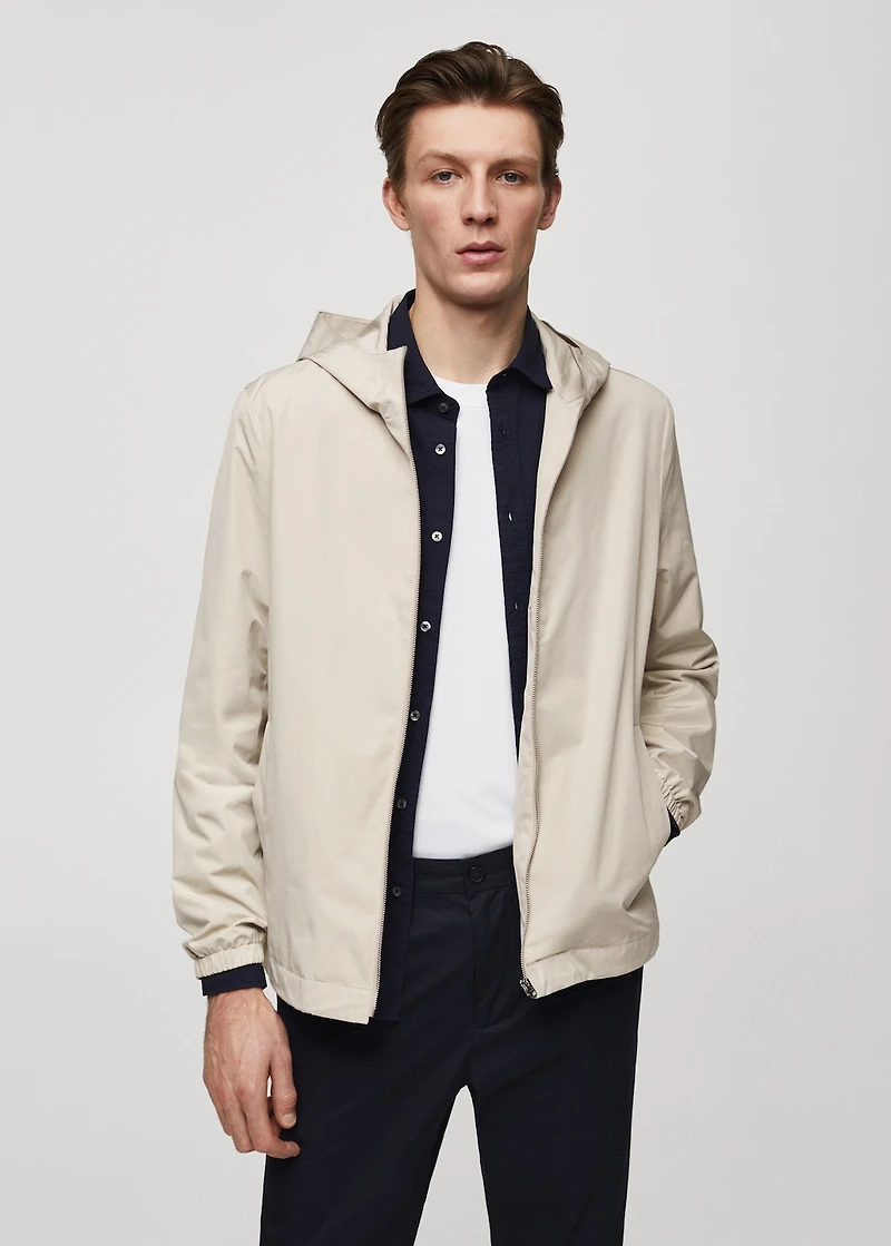 Hooded zip-up jacket