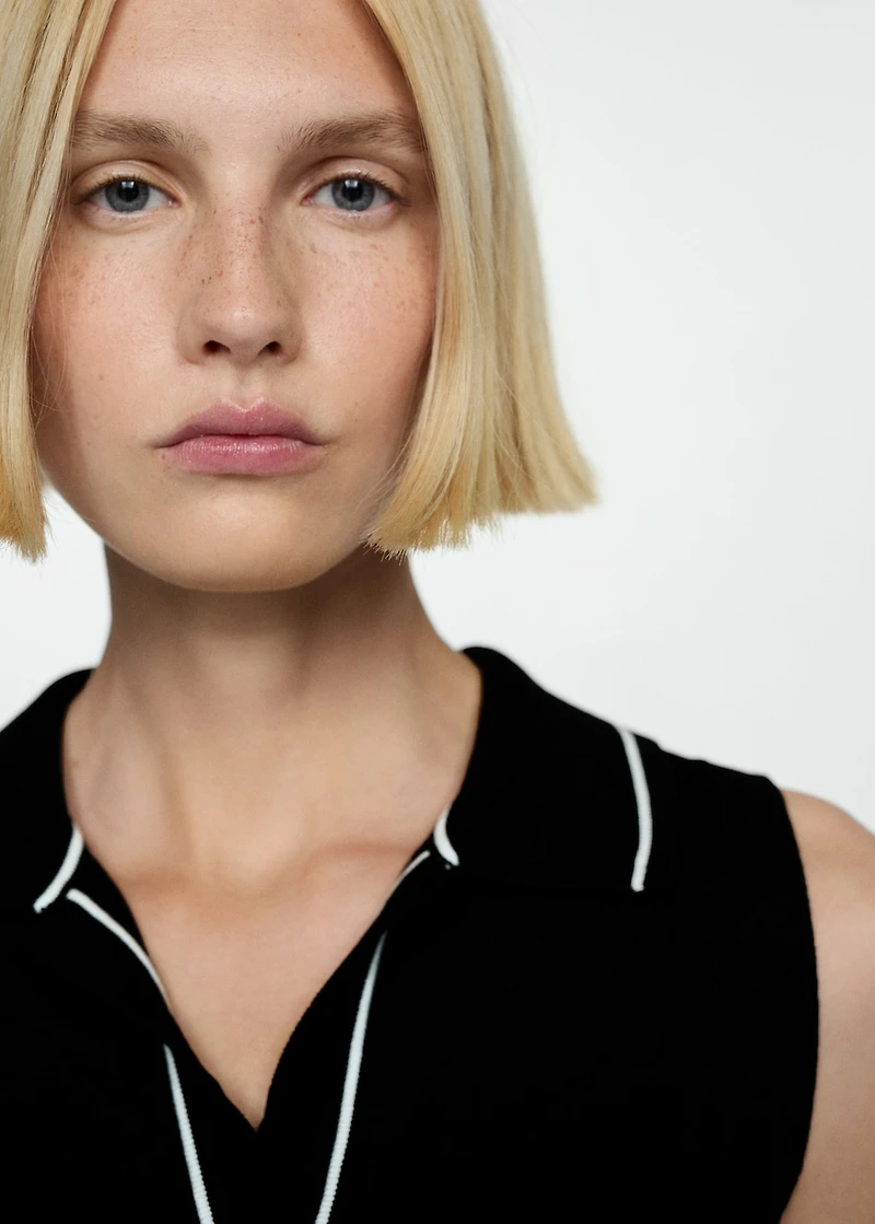 Polo-neck knitted top