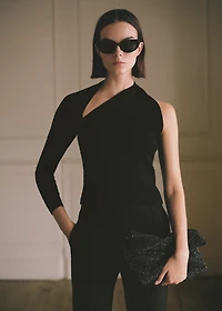 Chain bag with crystals