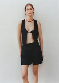 Linen-blend Bermuda plated shorts