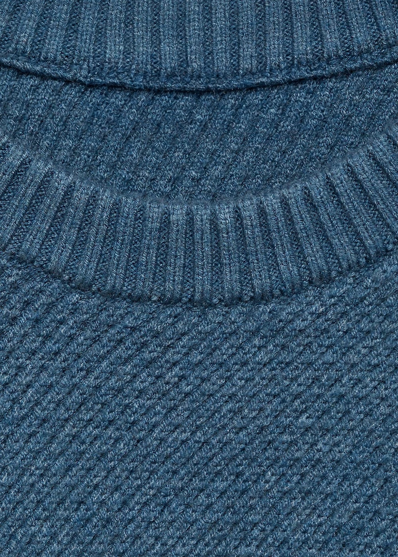 Regular-fit knitted sweater