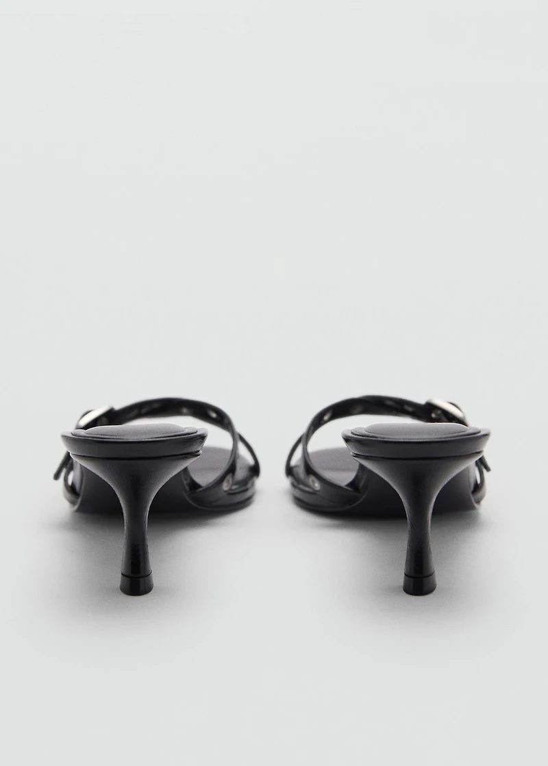 Sandal with die-cut straps