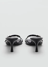 Sandal with die-cut straps