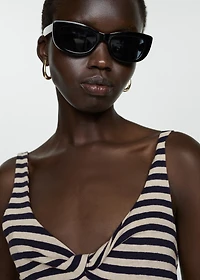 Linen dress with knot detail