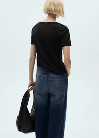 V-neck cotton T-shirt