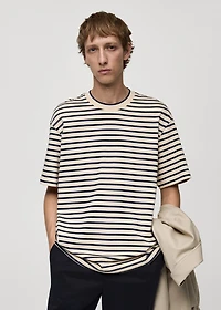 100% cotton relaxed-fit striped t-shirt