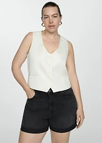 High-waisted mom-fit denim shorts