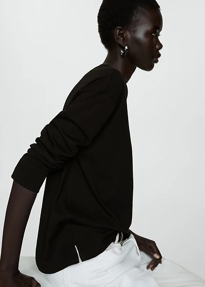 Long sleeve cotton t-shirt