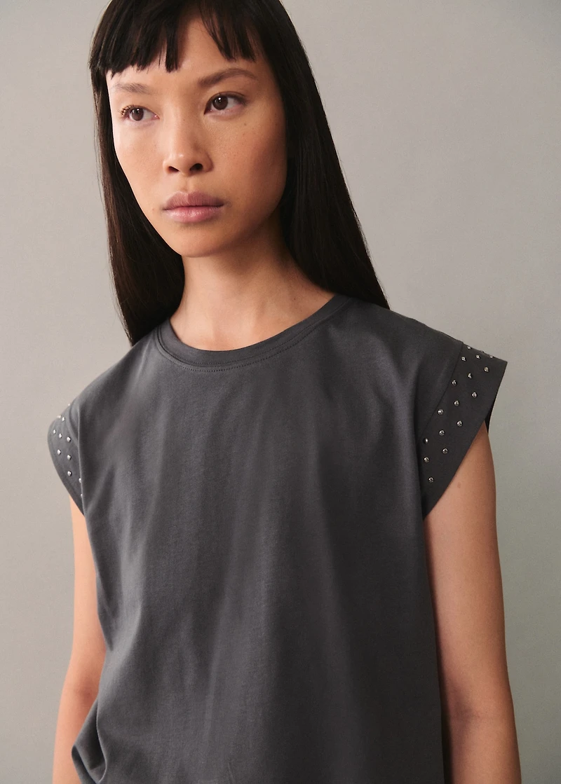 Studded sleeveless T-shirt