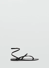 Leather straps sandals