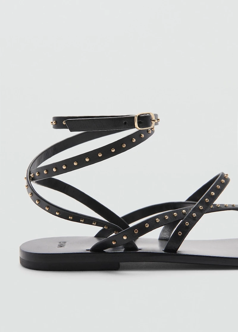 Leather straps sandals