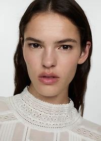 Embroidered details blouse