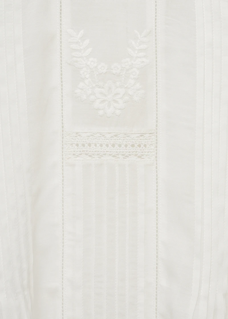 Embroidered details blouse