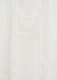 Embroidered details blouse