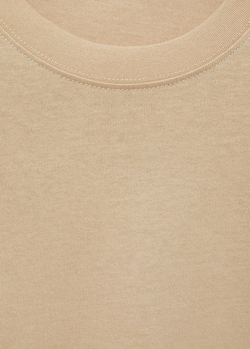 Basic 100% cotton relaxed-fit t-shirt