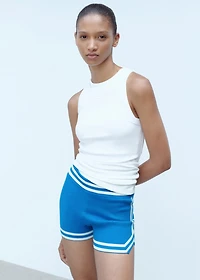 Striped knitted shorts