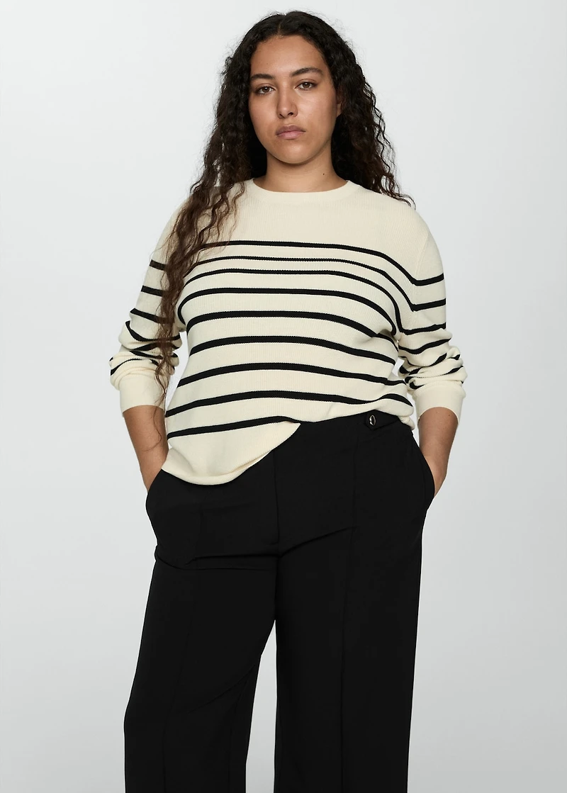 Buttons straight-fit pants