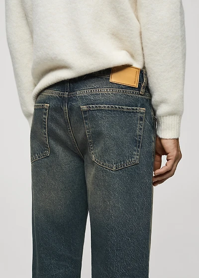 Straight-fit jeans with frayed effect