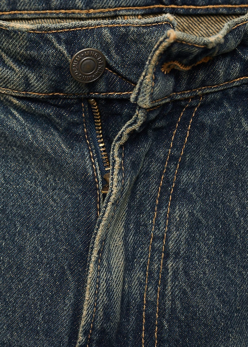 Straight-fit jeans with frayed effect