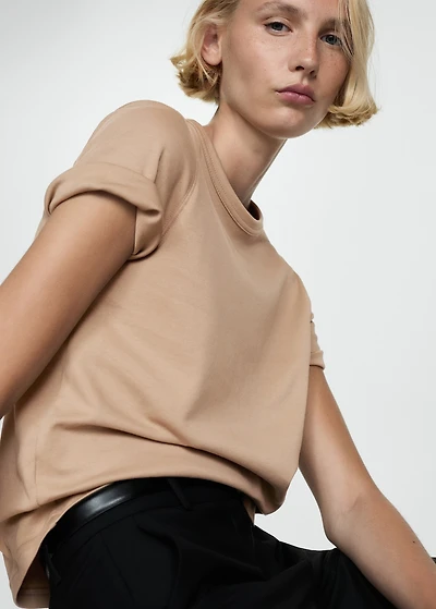 Short-sleeved cotton t-shirt