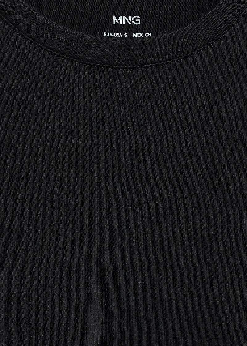 Short-sleeved cotton t-shirt