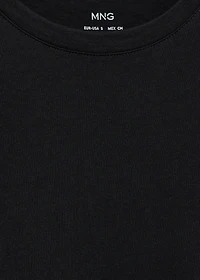 Short-sleeved cotton t-shirt