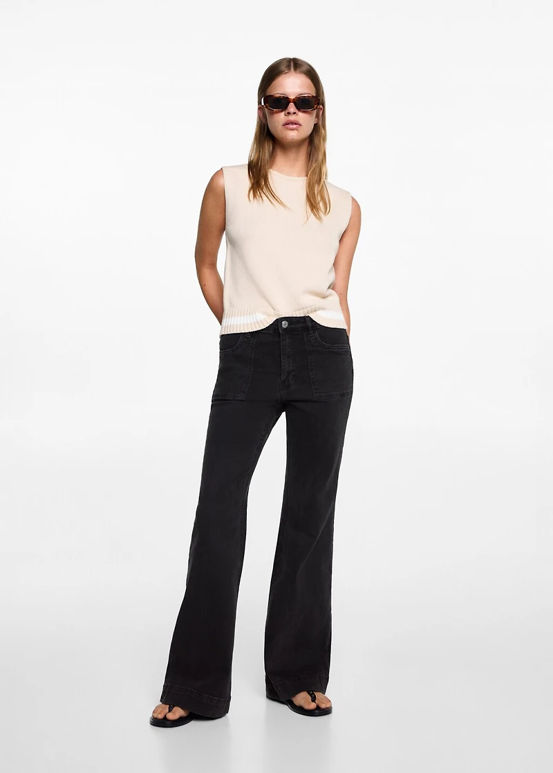 Flared jeans with pocket