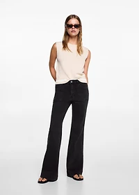 Flared jeans with pocket
