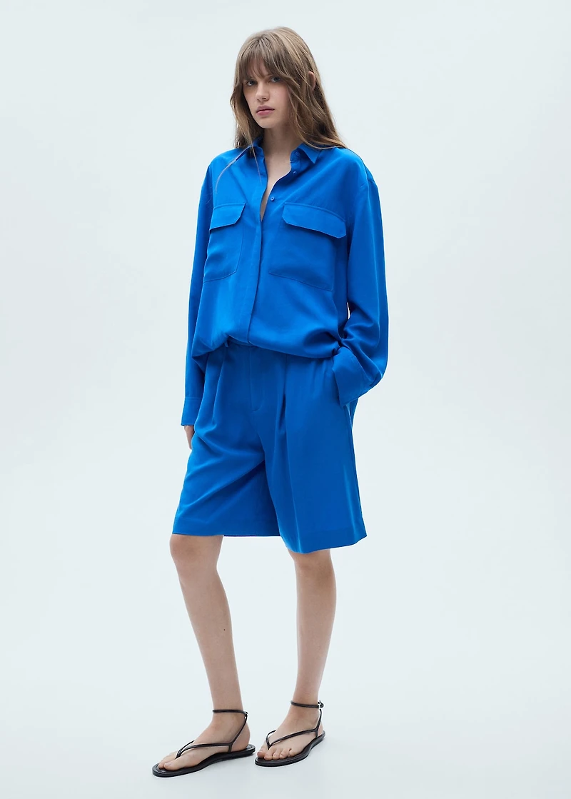 Lyocell pleated bermuda shorts