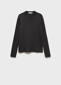 Thin round-neck t-shirt