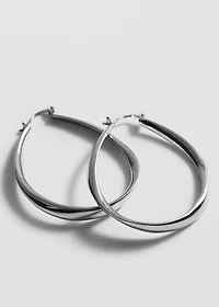 Oval hoop earrings
