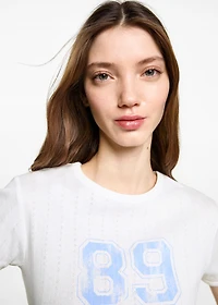 Cropped short-sleeved t-shirt