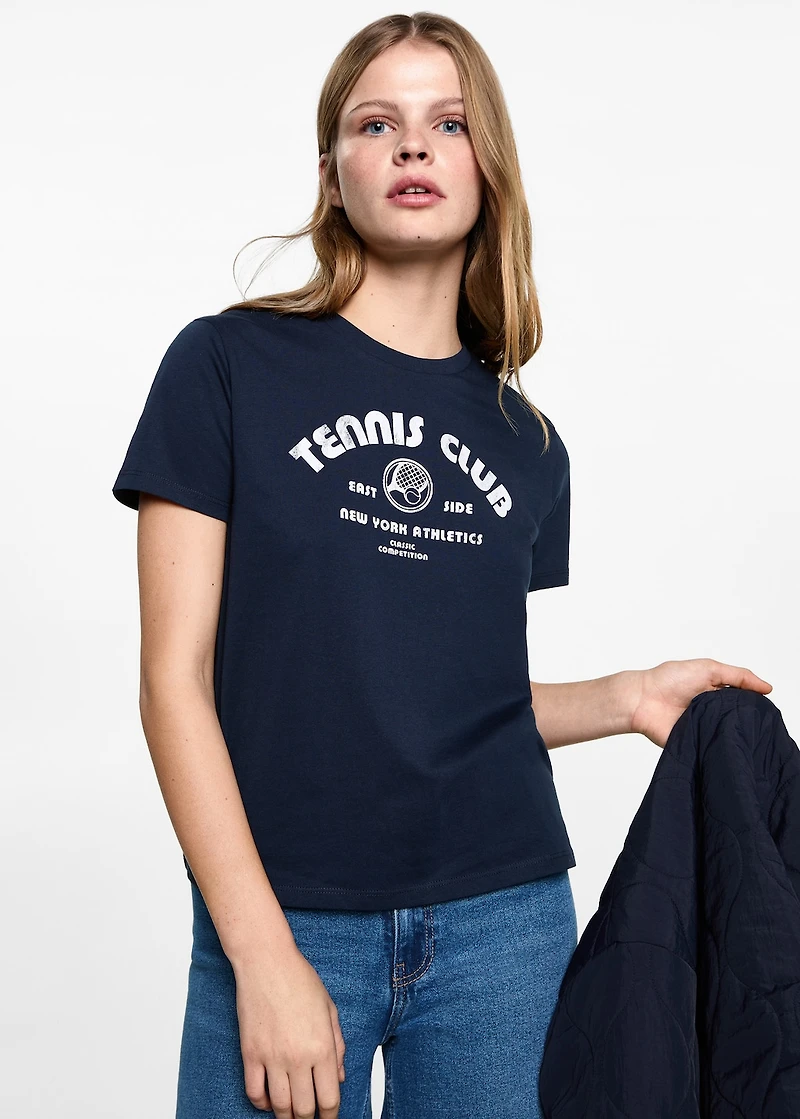 Short-sleeved t-shirt with message