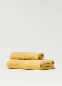 Children's washbasin towel with crochet trim