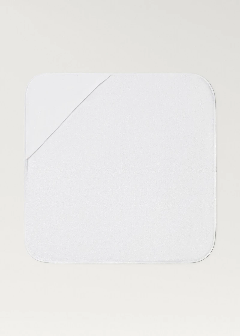 Children's bath poncho with embroidered hood