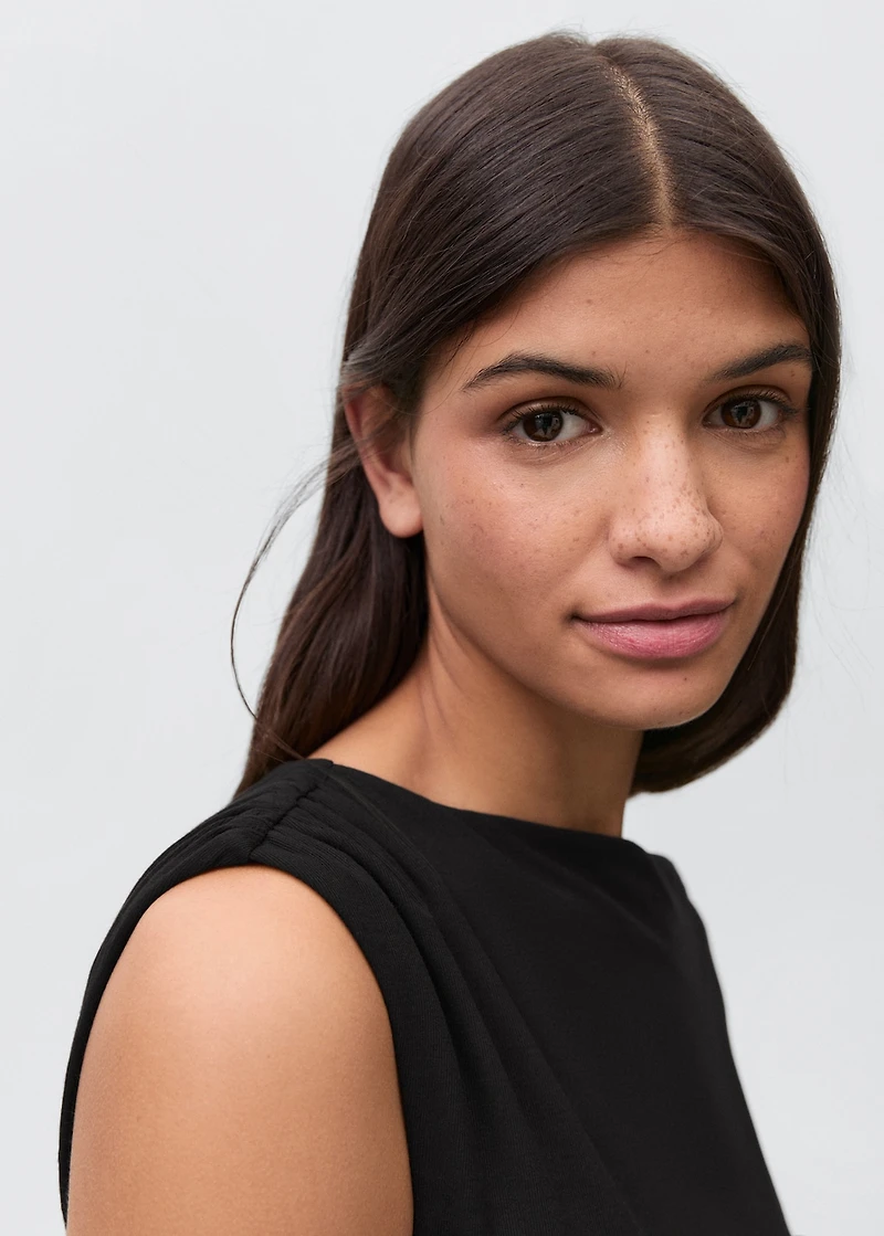 Shoulder detail T-shirt