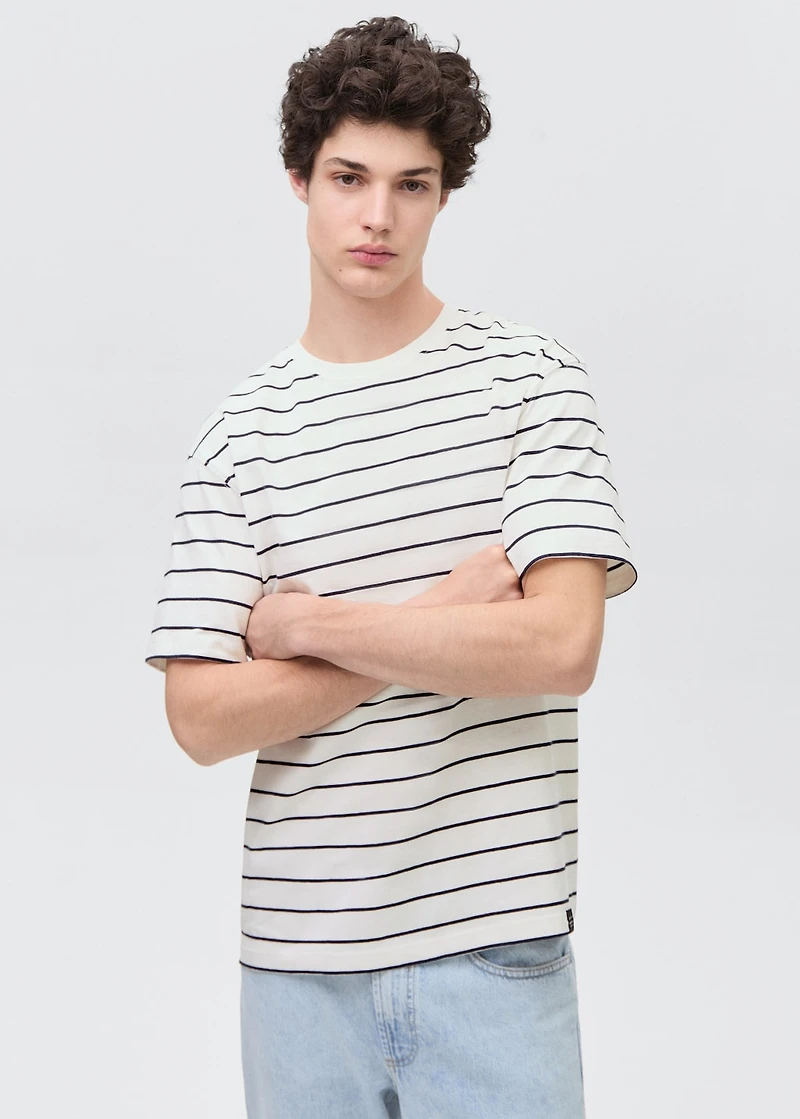 Striped short-sleeved t-shirt