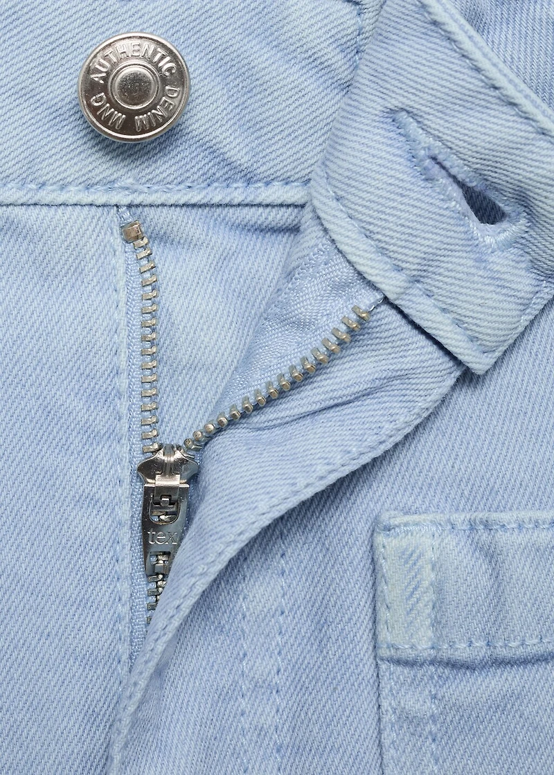 Denim shorts with pockets