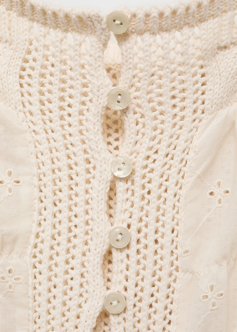 Combined top with lace details