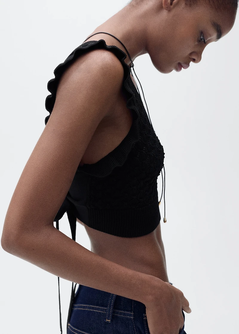 Crop top with bow on the back