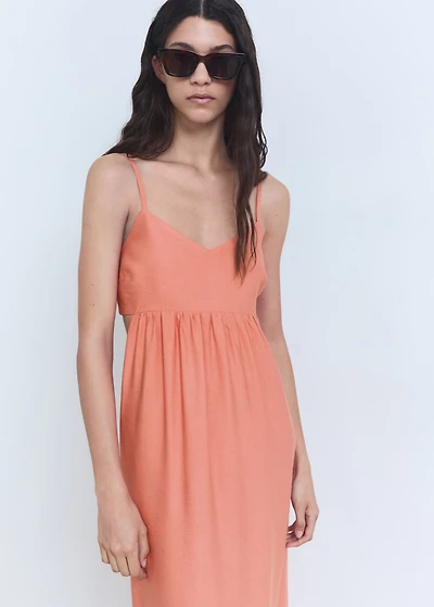 Midi-dress with cut-out