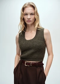 Knitted cropped top