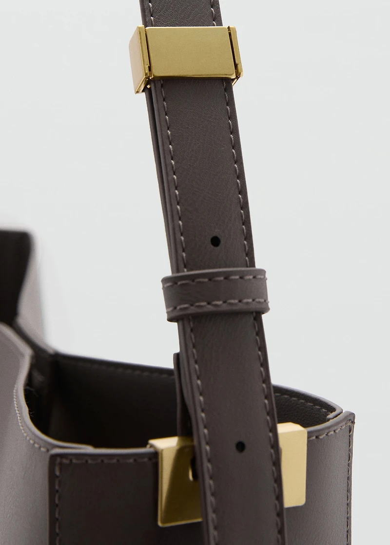 Shopper bag with metallic detail