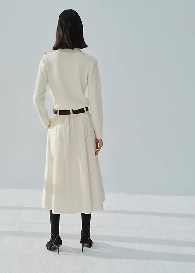 Buttons detail knit sweater