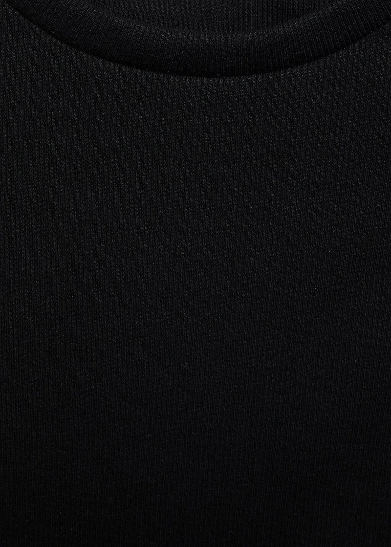 Ribbed t-shirt with die-cut trim