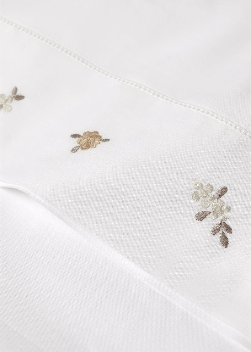 Percale cotton pillowcase with embroidered flower 45x110 cm