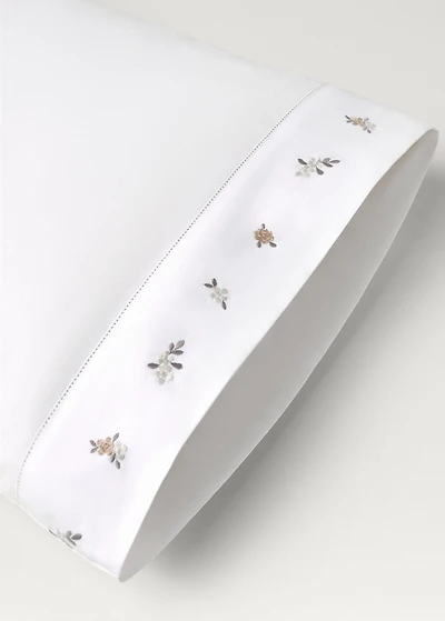 Percale cotton pillowcase with embroidered flower 45x110 cm